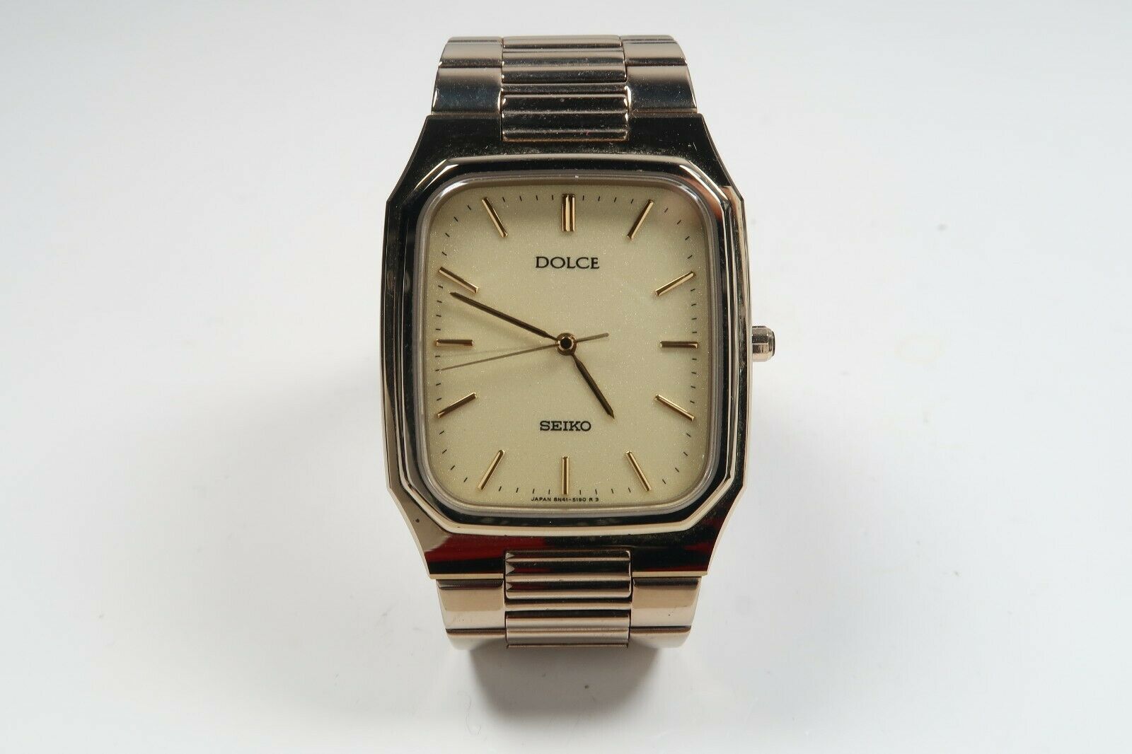 Vintage SEIKO QUARTZ DOLCE 8N41-5140 TUNGSTEN CARBIDE Watch