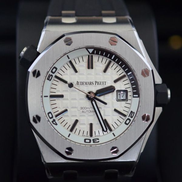 FS: LNIB Audemars Piguet Royal Oak Offshore Diver White Dial 42mm ...