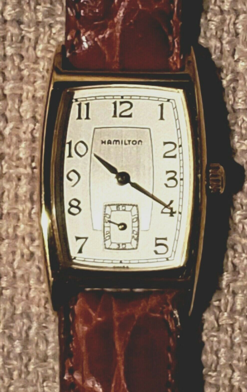 VTG Hamilton Swiss Quartz 6262 Registered Edition Tank Style