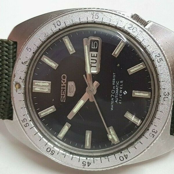 seiko 6119 8120