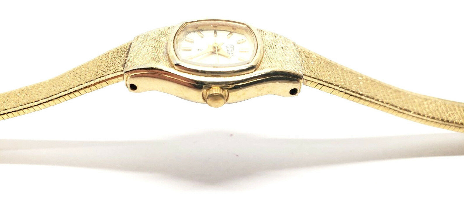 Citizen 5930-S16717 HSB Quartz Women's Ladies Gold-Tone Watch Used