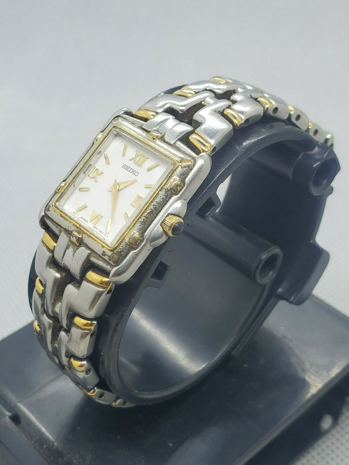 SEIKO 4N00-7049 Ladies Gold Silver Quartz Roman Numerals  display picture 1