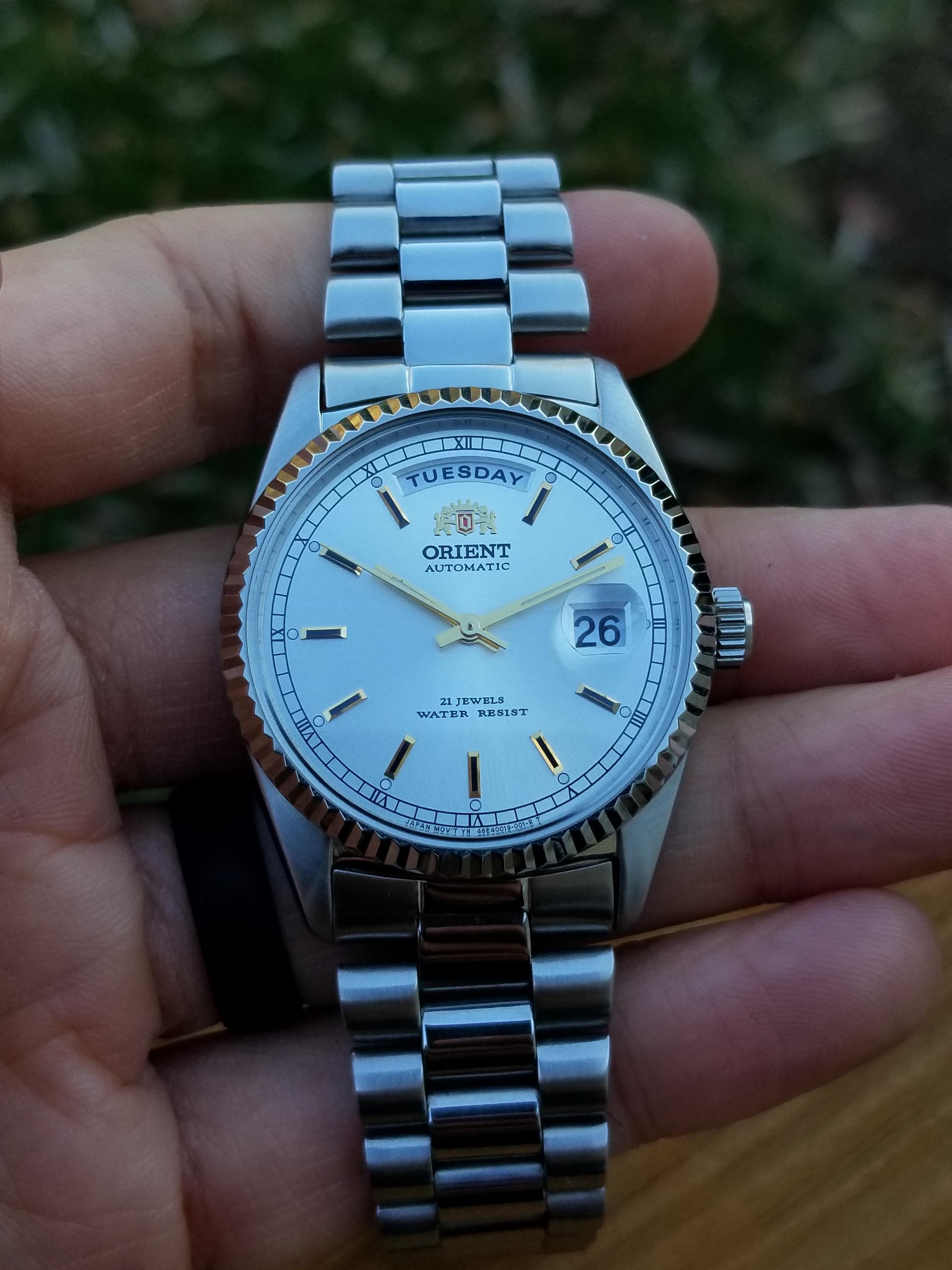 orient 2ev03001w