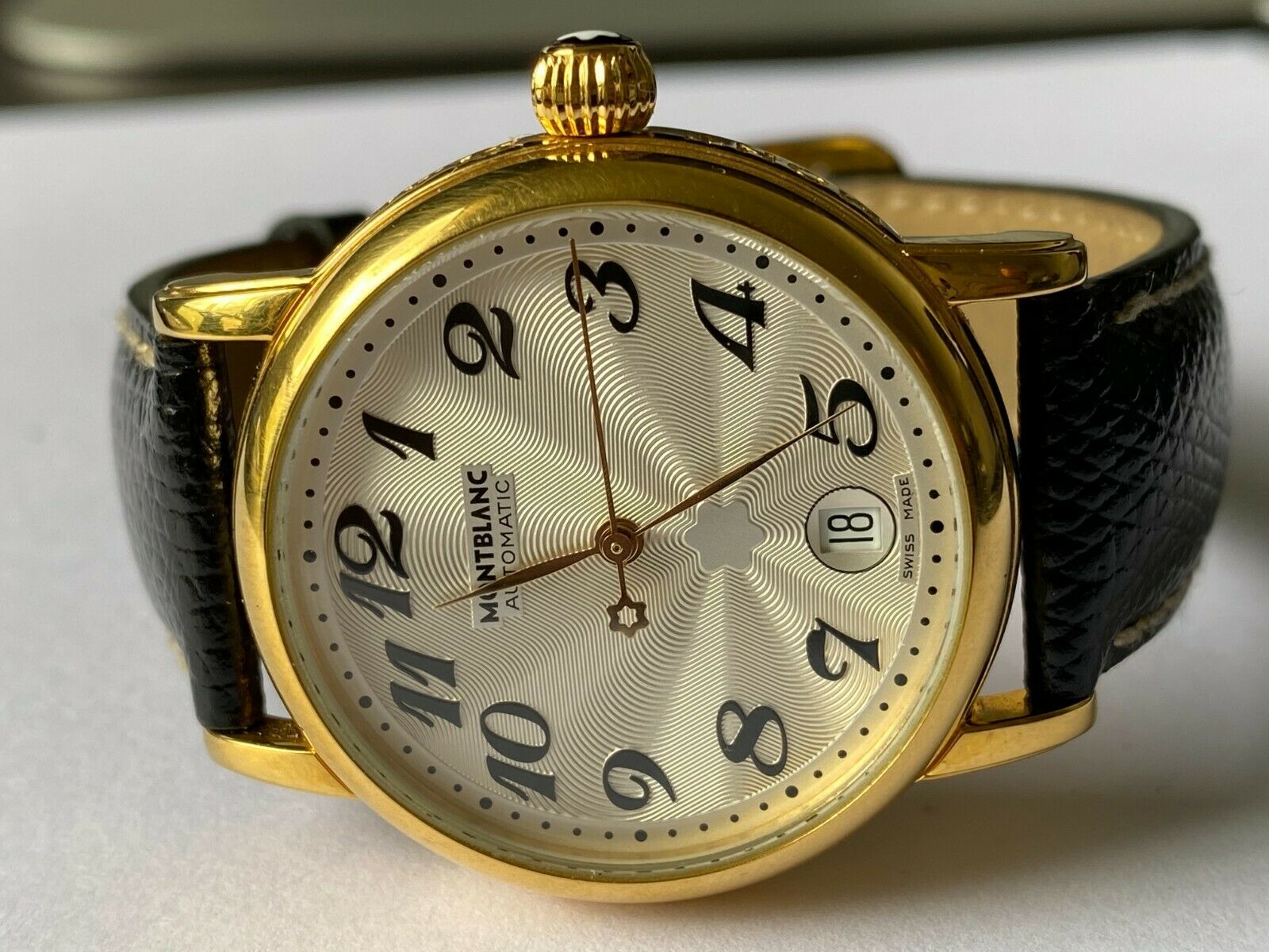 Montblanc gold online watch