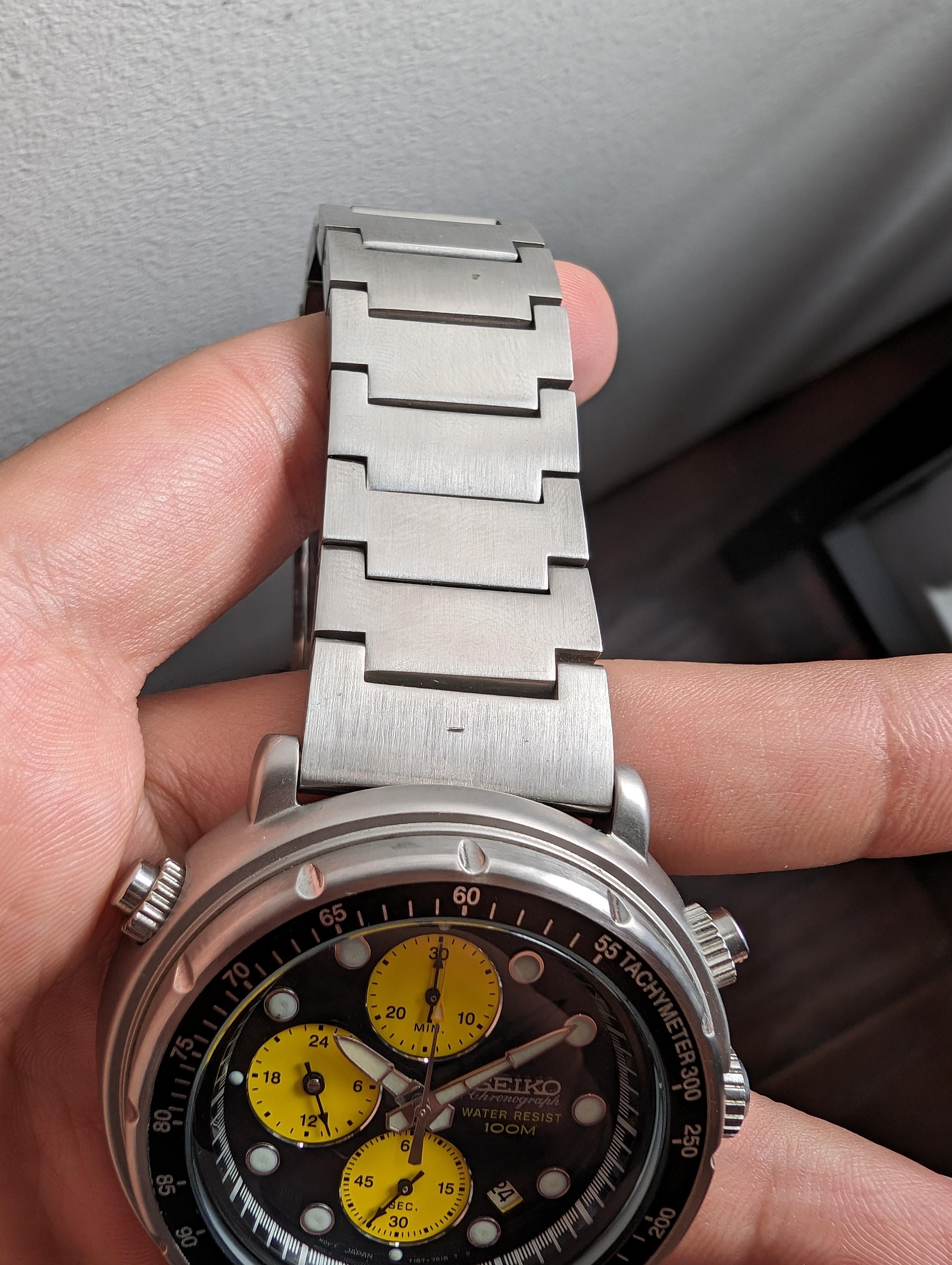 WTS] Seiko Y187-7A30 Italian Tuna | WatchCharts Marketplace