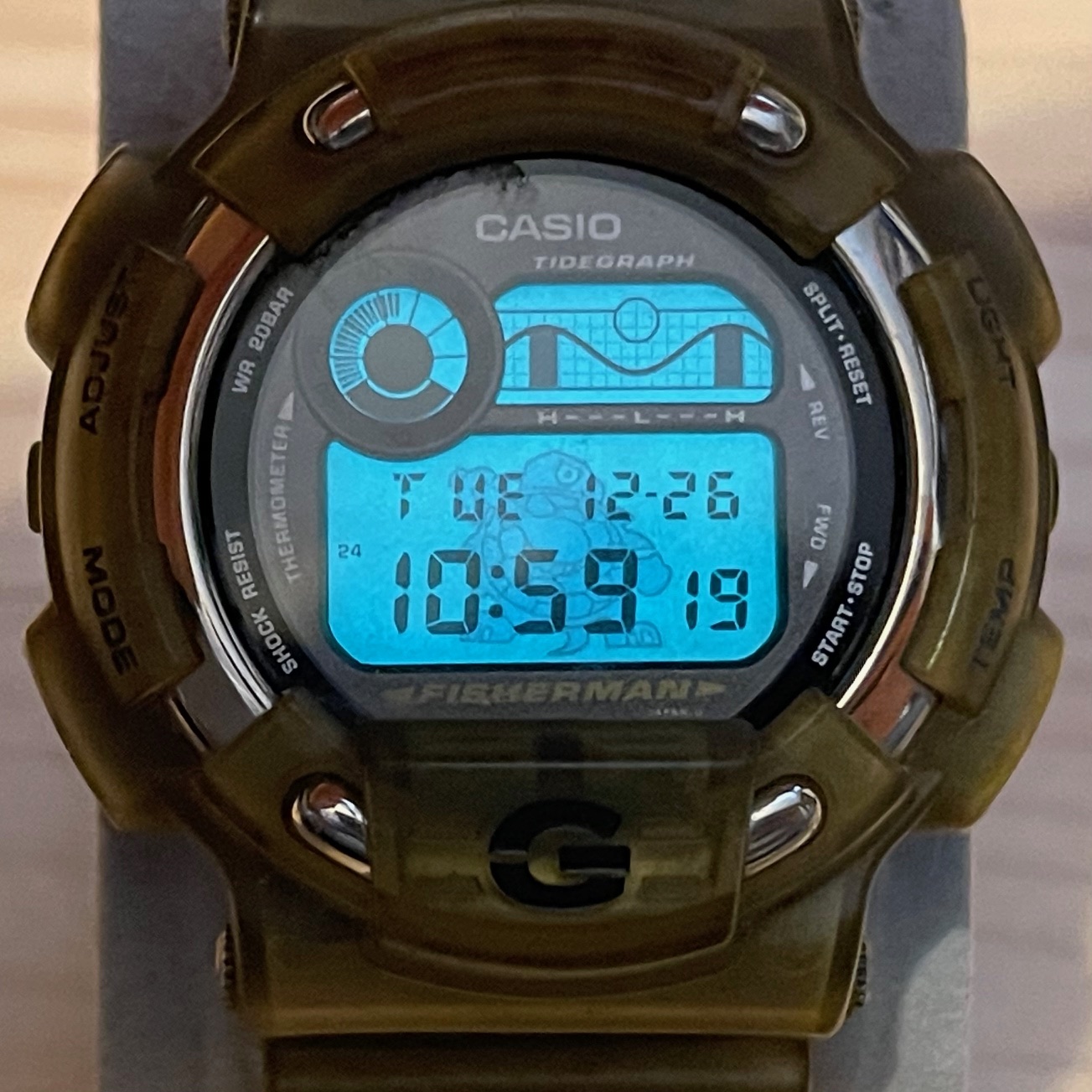 セール 登場から人気沸騰 メンインスモー 販売専門店 G-SHOCK DW ...