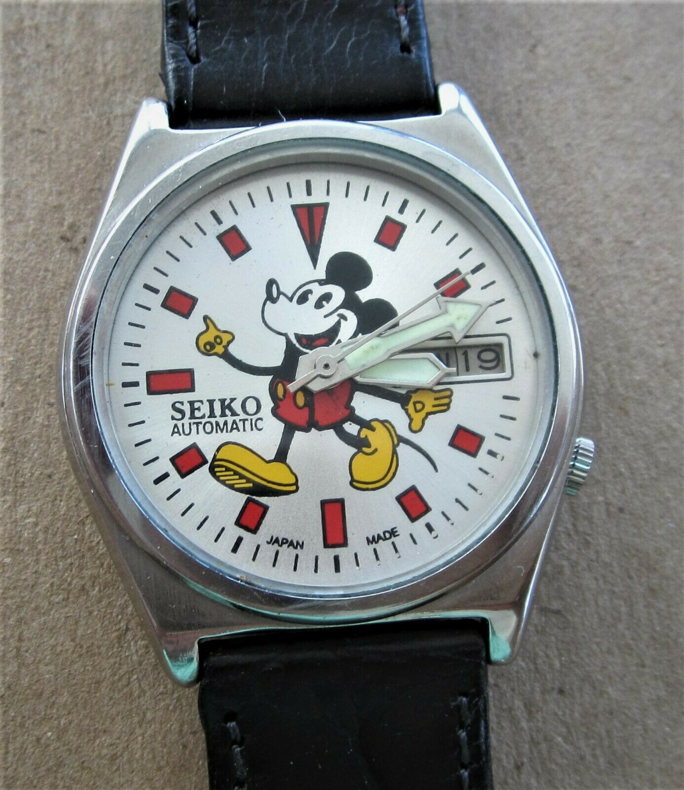 Seiko Automatic Watch Disney Mickey Mouse Lume Hands Day Date WatchCharts Marketplace