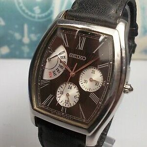 SEIKO DAY/DATE RETROGRADE QUARTZ MEN'S WATCH, 5Y66-0AF0