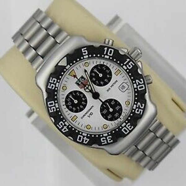 Tag Heuer CA1212.BA0493 Formula 1 Chronograph Watch Mens Black White