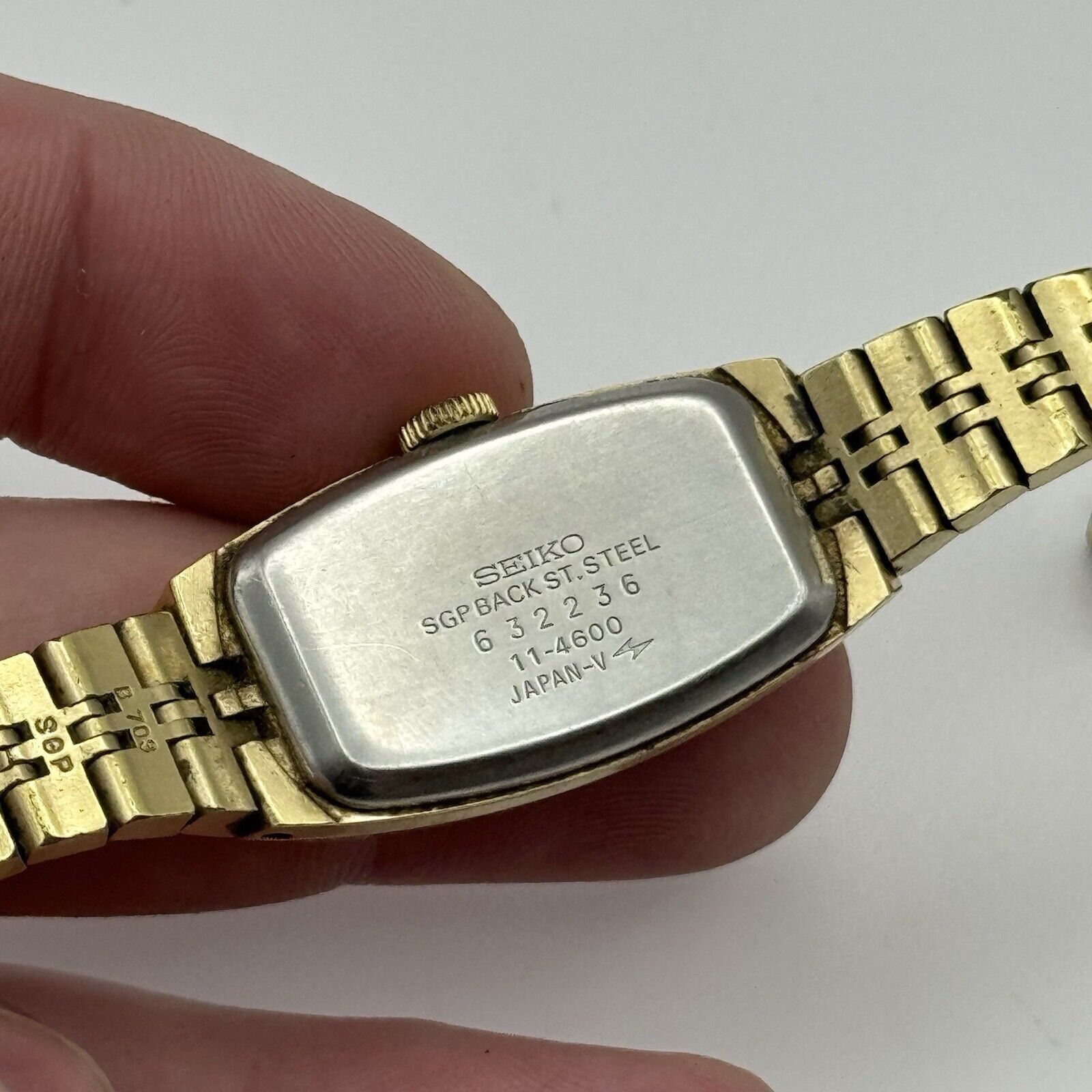 18mm WORKING Ladies Seiko 11-4600 Gold Tone Manual Wind Vintage