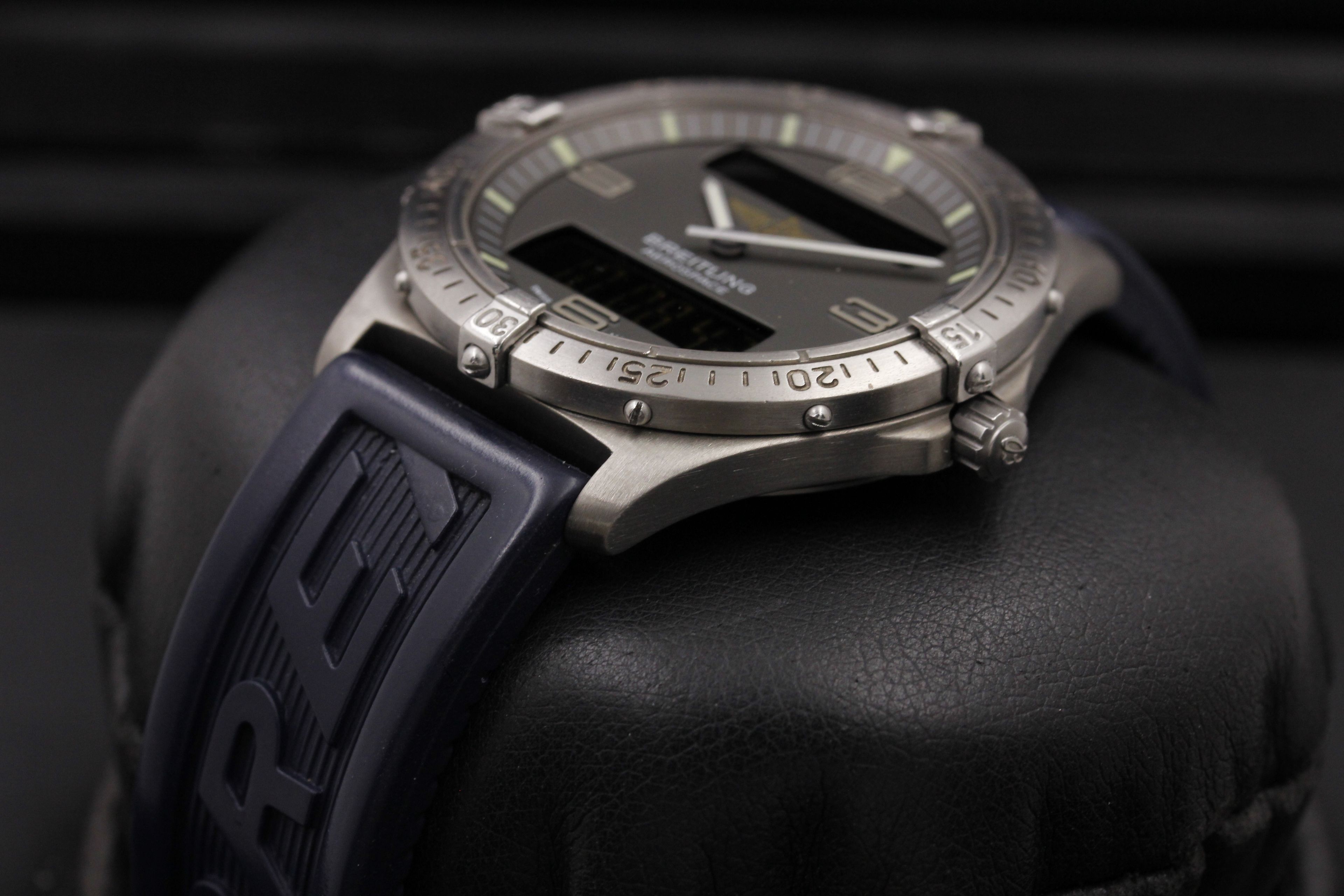 breitling e56062