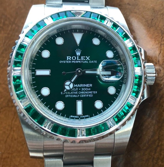 Green Ceramic Rolex Submariner Diamond and Emerald 116610LV -NO WATCH |