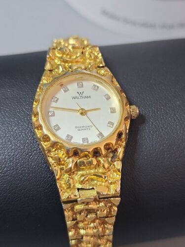 Vintage Waltham Gold Nugget Wristwatch Ladies Watch Gold  display picture 3