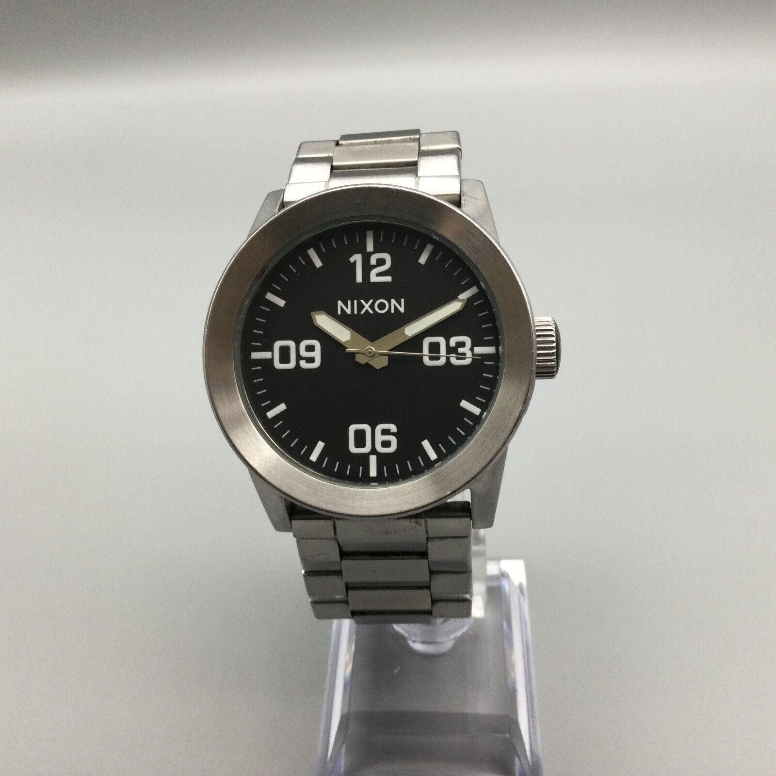 Nixon The Private Watch Men Silver Tone In The Hotzone 100M New 