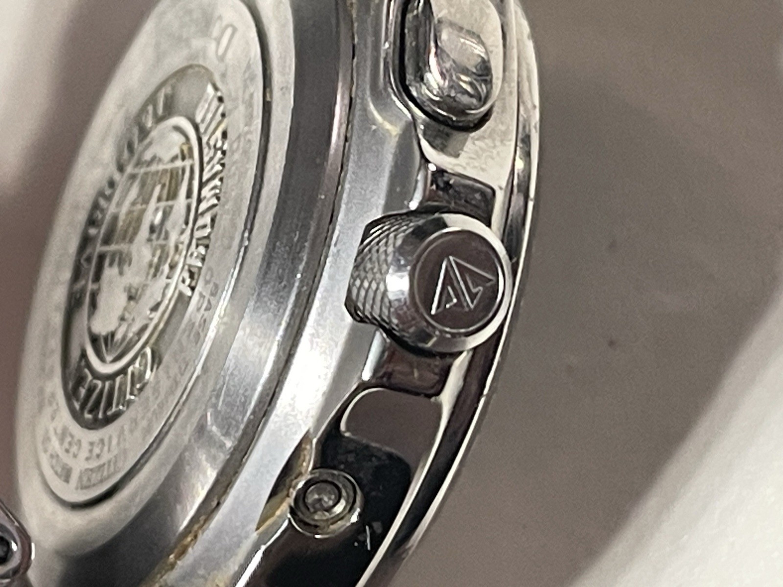 Citizen Promaster H330-t007465 Titanium Eco Drive Solar 35mm