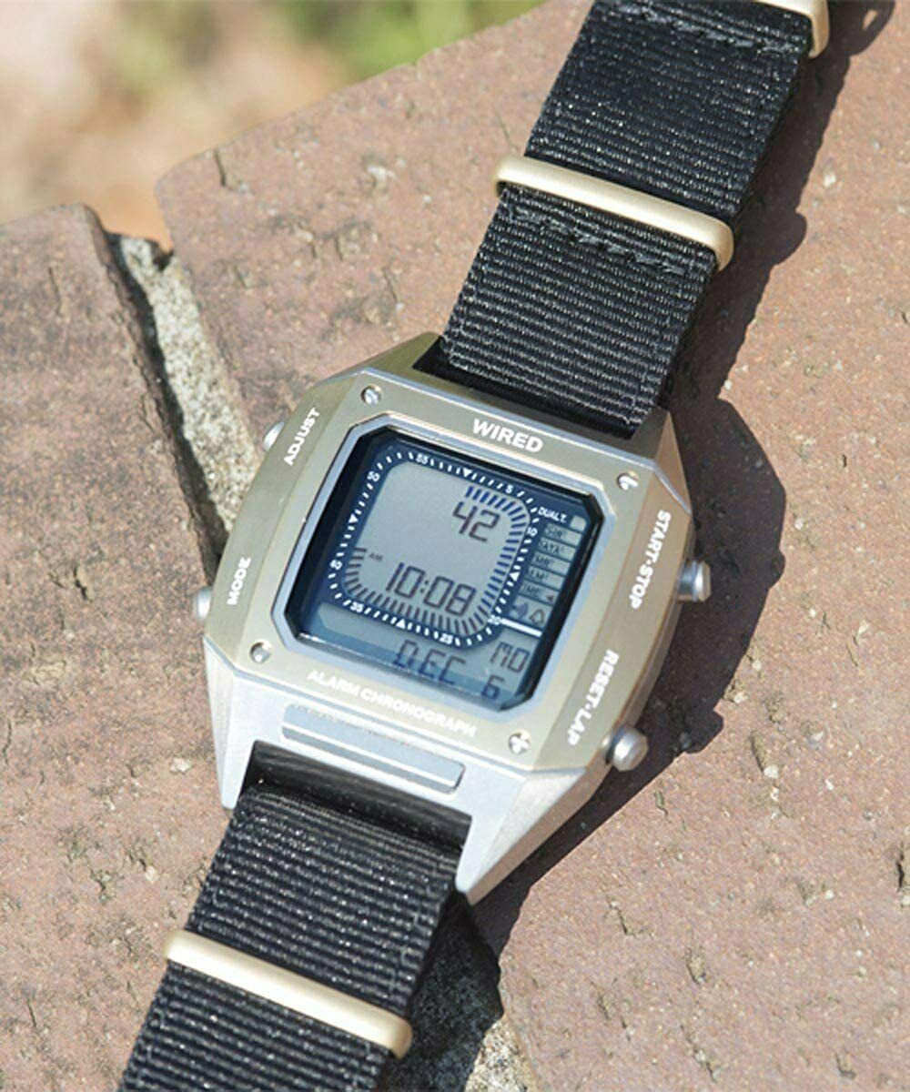Seiko Wired AGAM702 Silver Solidity Digiborg Digital W865