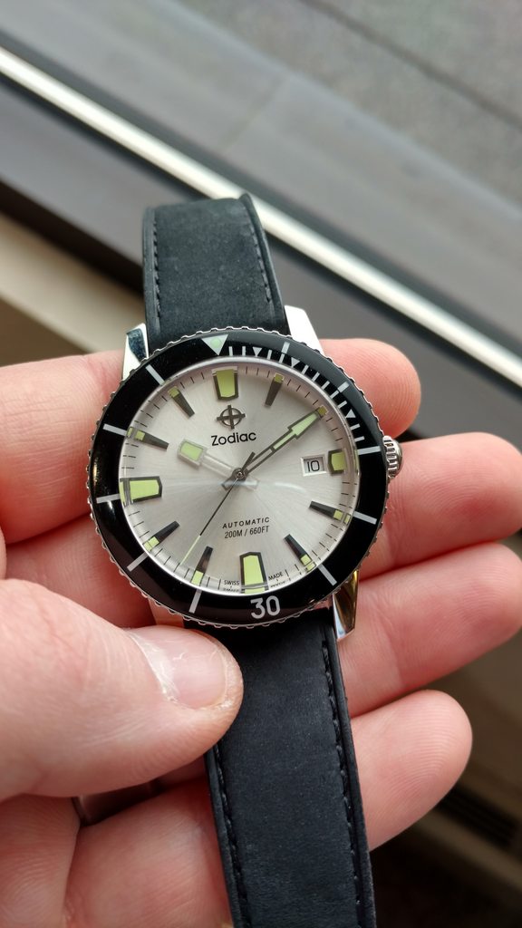 腕時計　Zodiac ZO9251 Zodiac ZO-9251 Seawolf | WatchCharts Marketplace