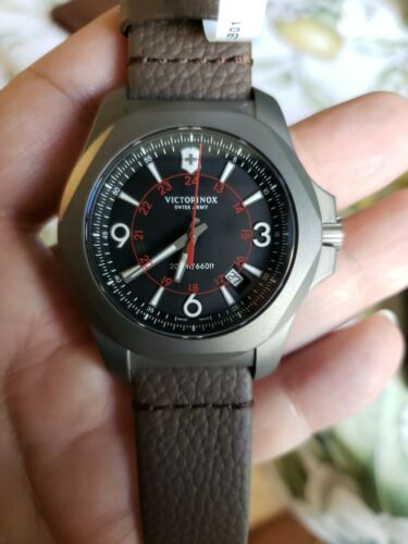 NEW Victorinox Swiss Army Black INOX Titanium Brown Leather Strap