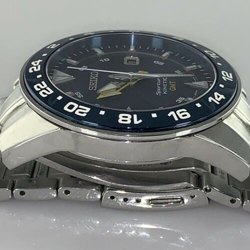 Seiko Sportura 3D0030 Kinetic GMT 5M85-0AA0 Wrist Watch | WatchCharts