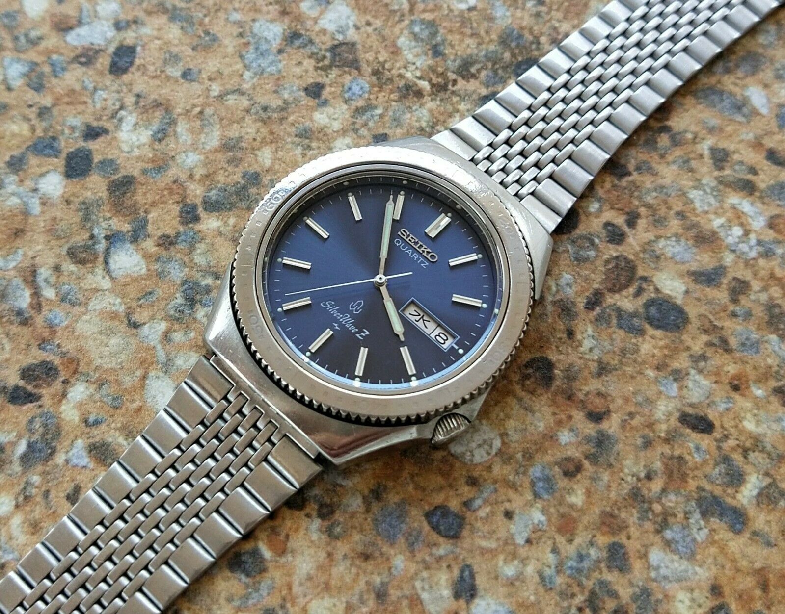 Vintage Seiko Silverwave-Z Quartz JDM 7123 8070 Kanji November