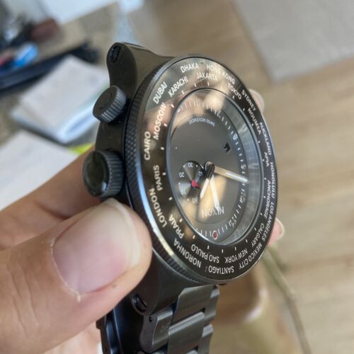 Nixon hotsell passport ss