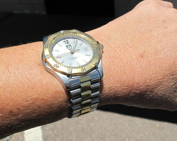 TAG HEUER 2000 Series Professional Quartz Men's Wrist Watch