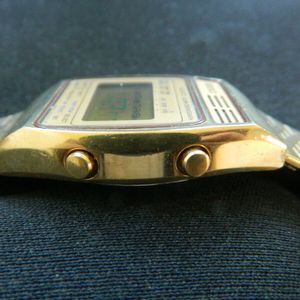 RARE VINTAGE SEIKO‎ DIGITAL QUARTZ A158-5000 ALARM CHRONO JAPAN WATCH Vintage Seiko Quartz watch A158-5000 Alarm Chronograph Water  main image 3