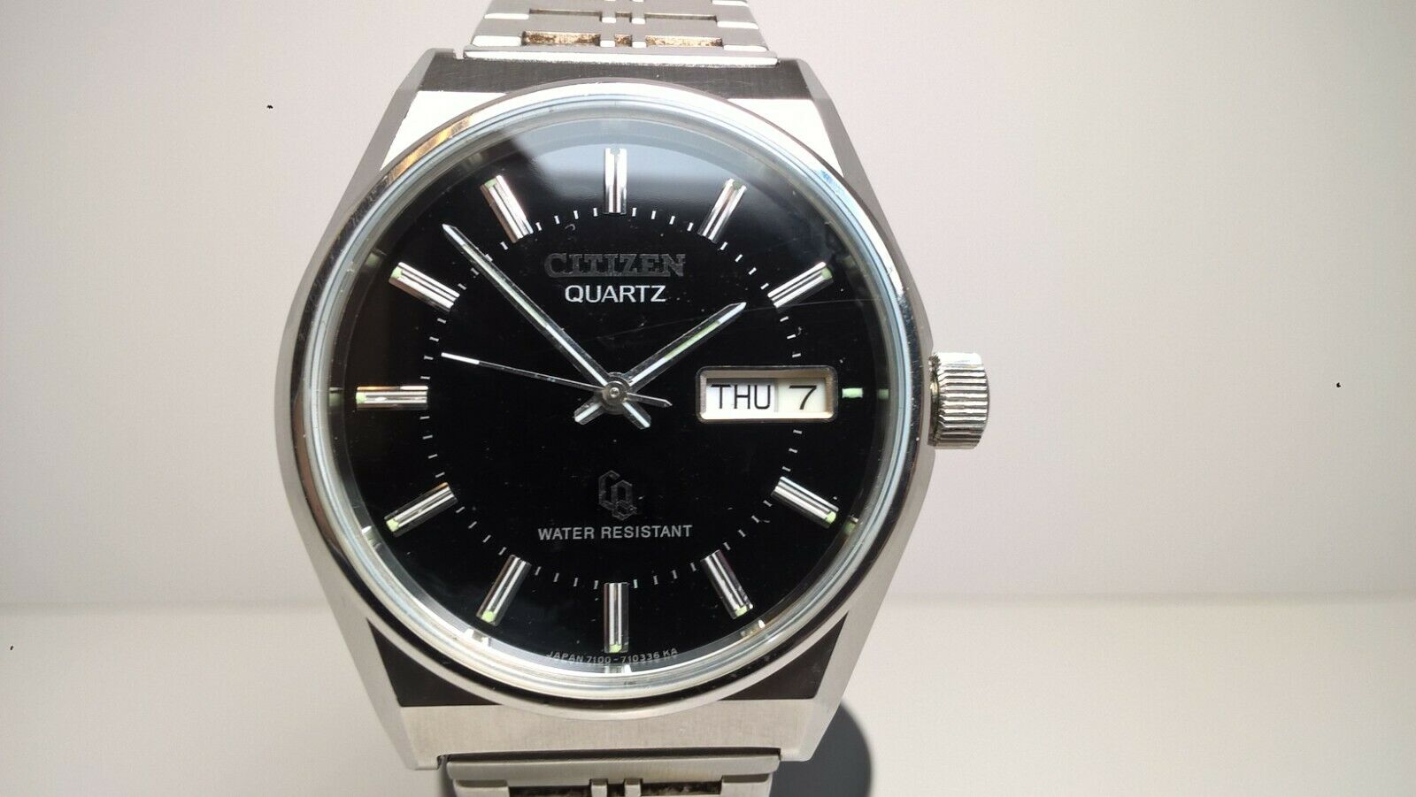 Glossy Black Dial Citizen 4-730020 TA Crystron CQ Vintage Quartz 