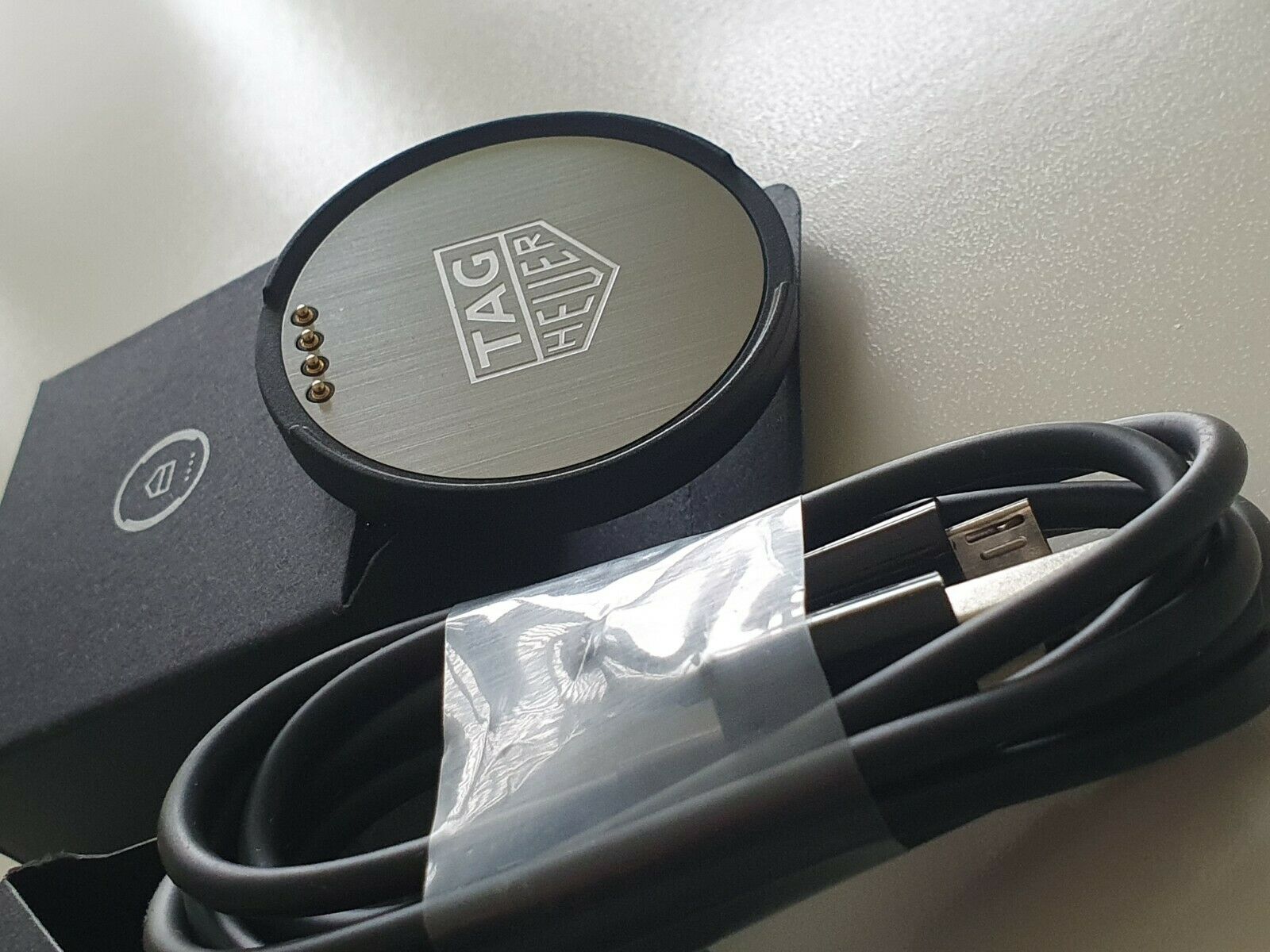 GENUINE TAG HEUER CONNECTED MODULAR 45 CHARGER USB CABLE MODEL