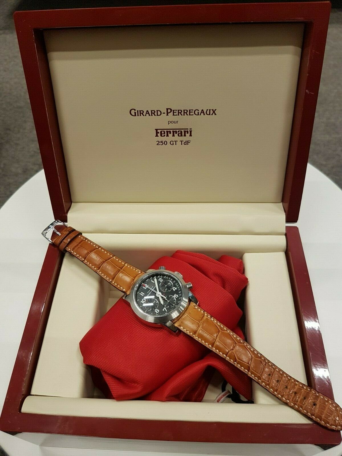 Girard perregaux ferrari sales 250 gt tdf