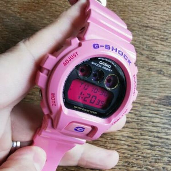 g shock watch Casio gshock dw6900-sn4 bubblegum pink
