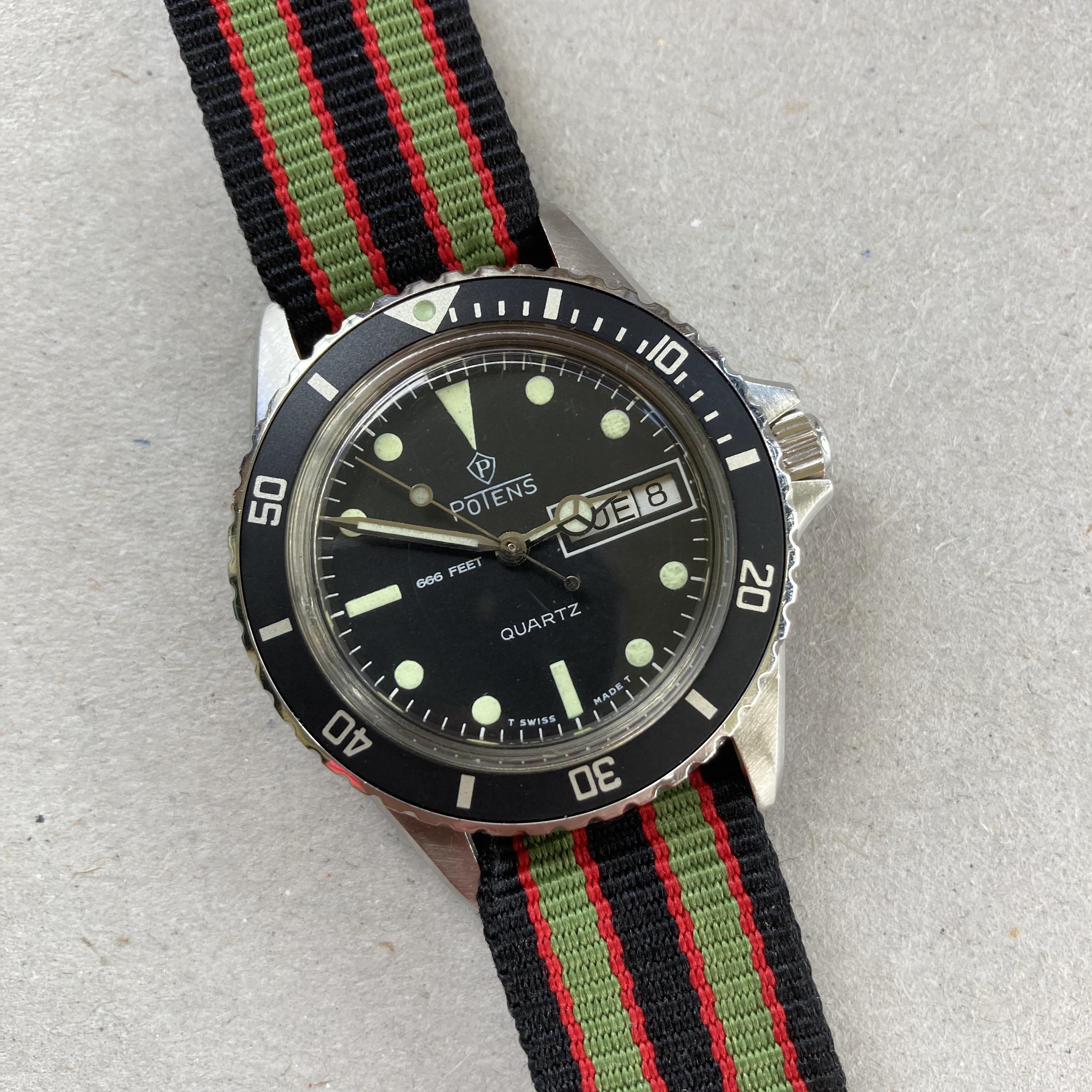 38mm quartz dive watch