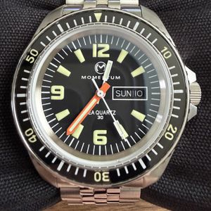 FOSSIL FS-2561 Steel Classic Bracelet Quartz Wristwatch 