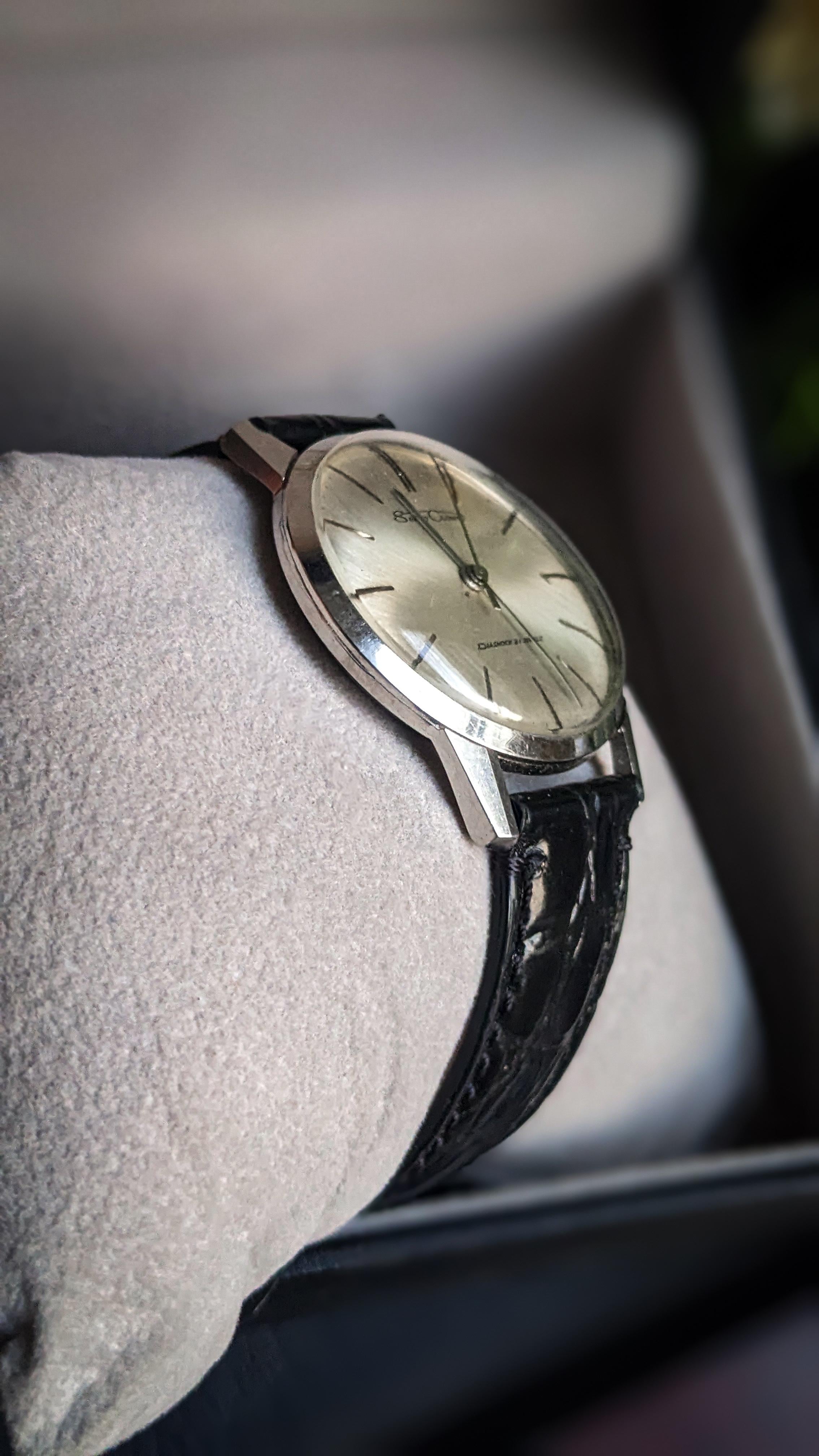 wts] 1960's Vintage Seiko Crown J14065 21 Jewels Manual Winding