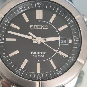 GENTS SEIKO KINETIC WATCH 5M62-0DA0 POWER RESERVE LEVEL WORKING EX DISPLAY  WATCH | WatchCharts