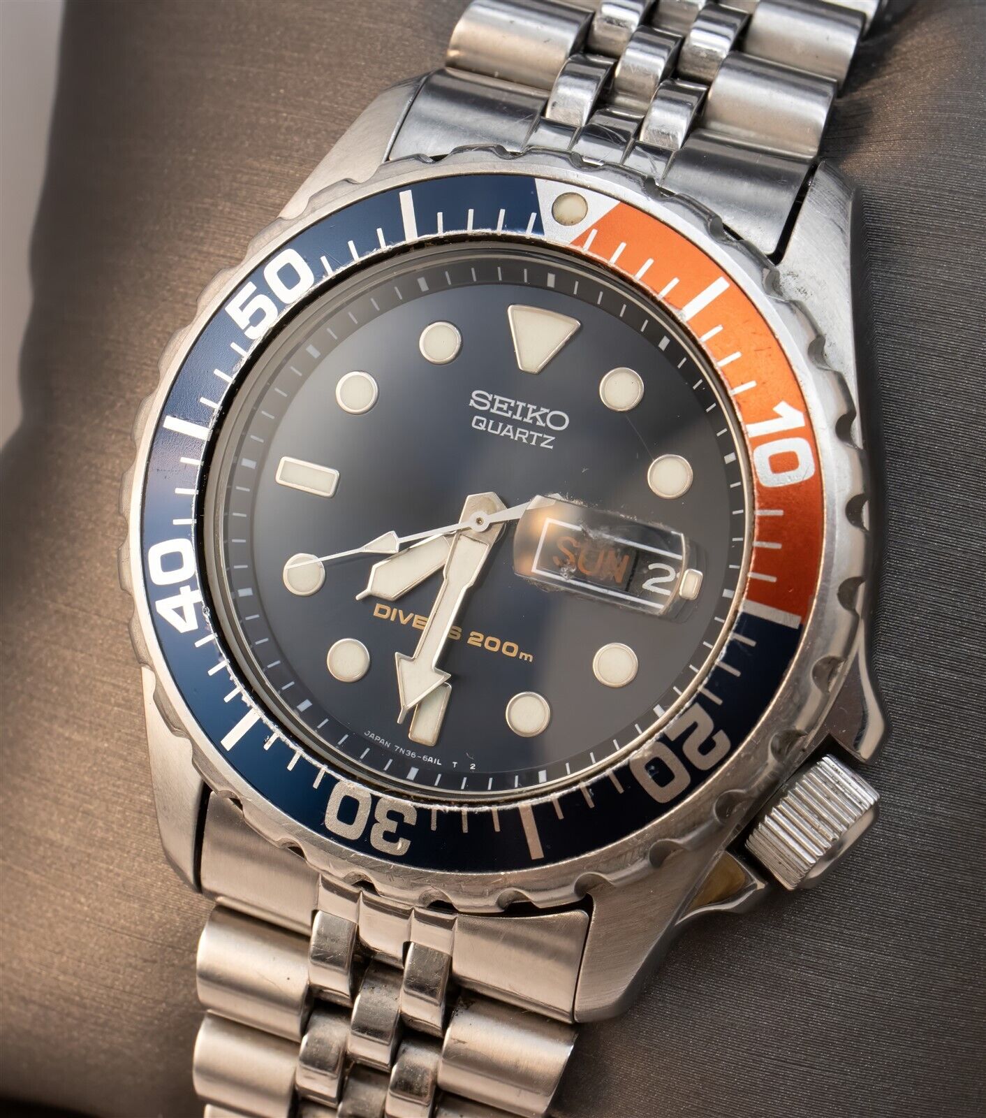 Seiko Pepsi Bezel Blue Dial Quartz Diver Watch SHC029 7n36