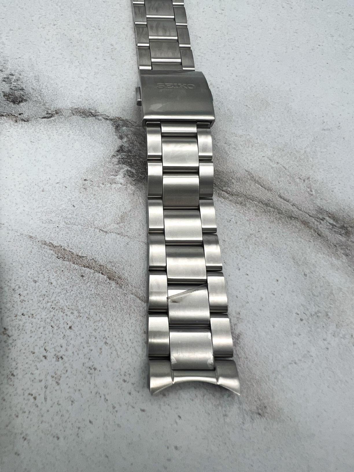 WTS Like New OEM Seiko Oyster bracelet for Alpinist M0TZ411J0