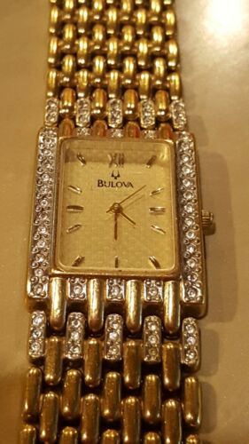 Reloj bulova best sale quartz a2 precio