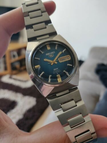 Seiko 5 DX Automatic 6106-7720 Vintage | WatchCharts Marketplace