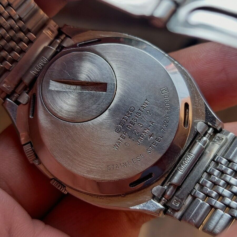 RARE Seiko Quartz Alarm Bell 7223-6030 Black Dial Vintage