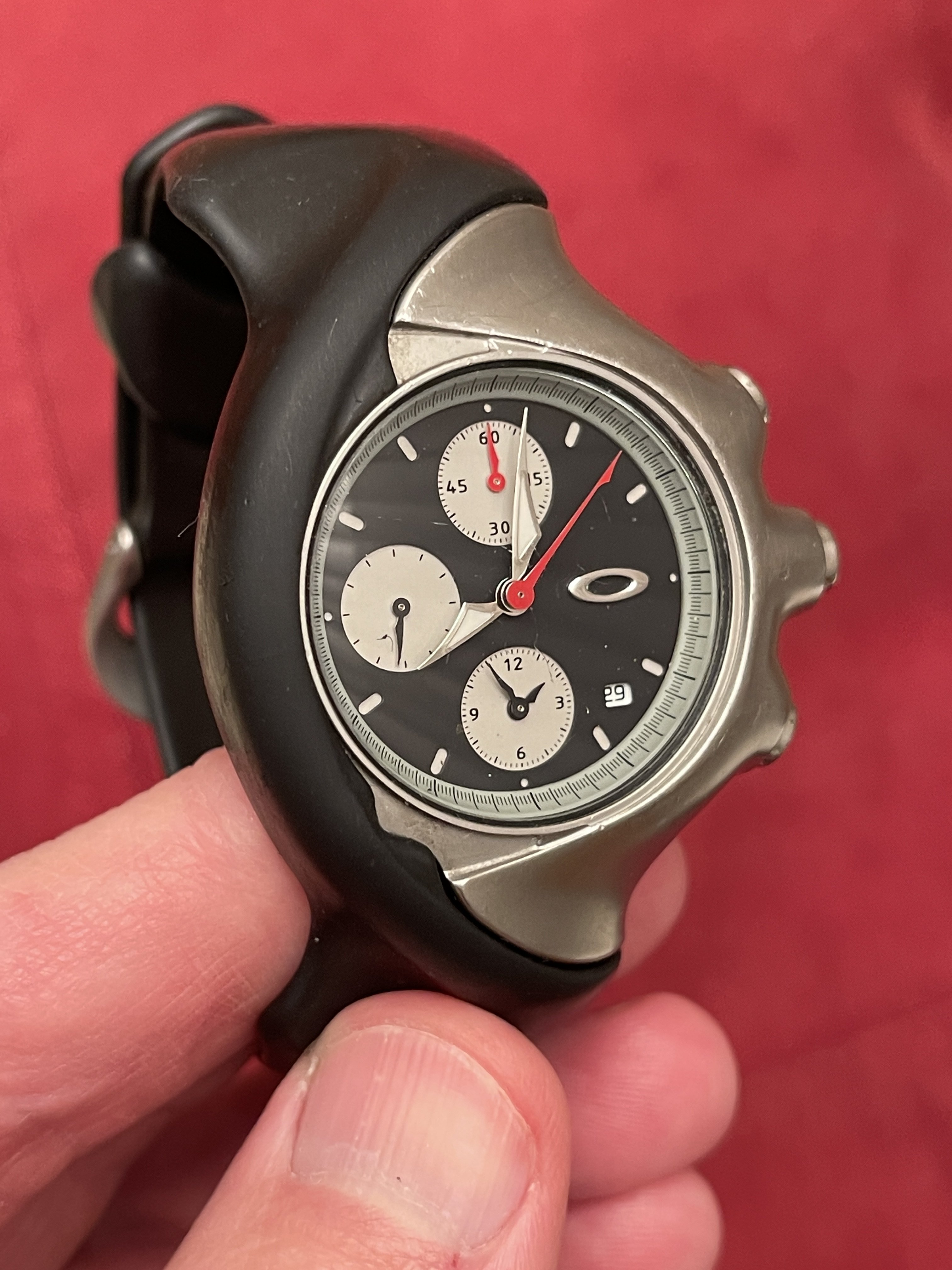 175 USD] Oakley Detonator chronograph black dial | WatchCharts