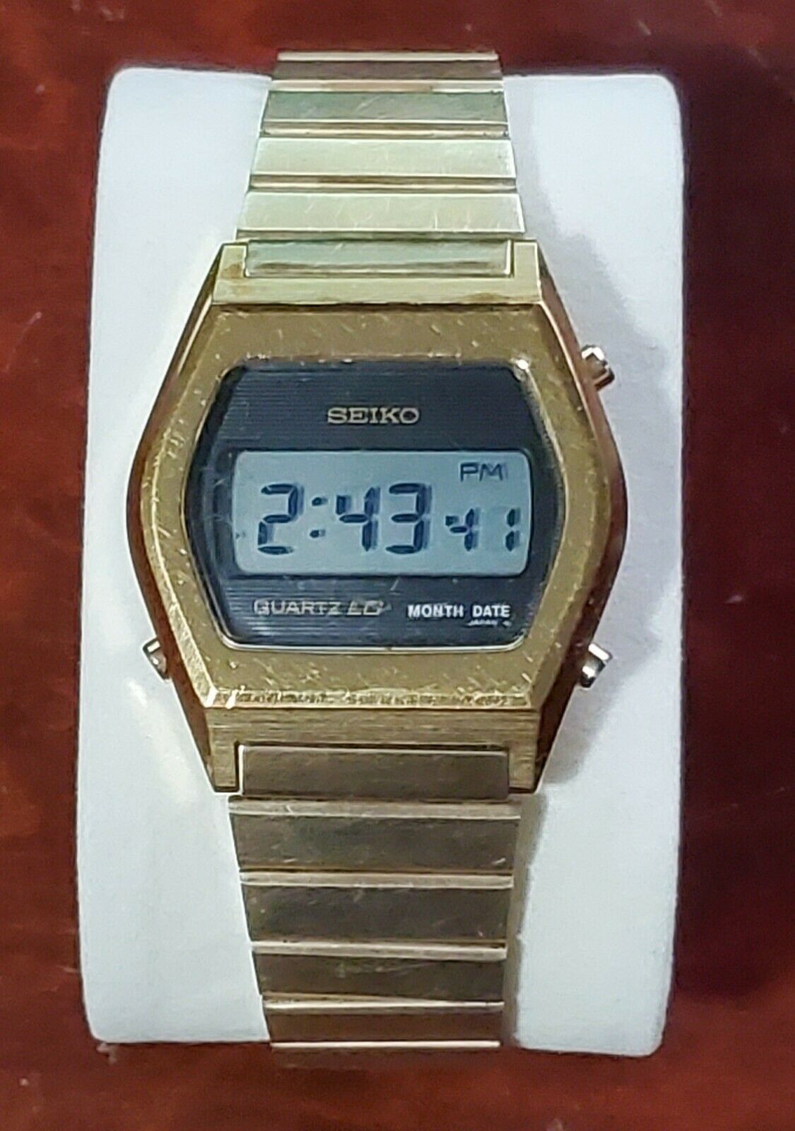 1970s Seiko Quartz LC Stainless Steel Digital LCD Watch Model