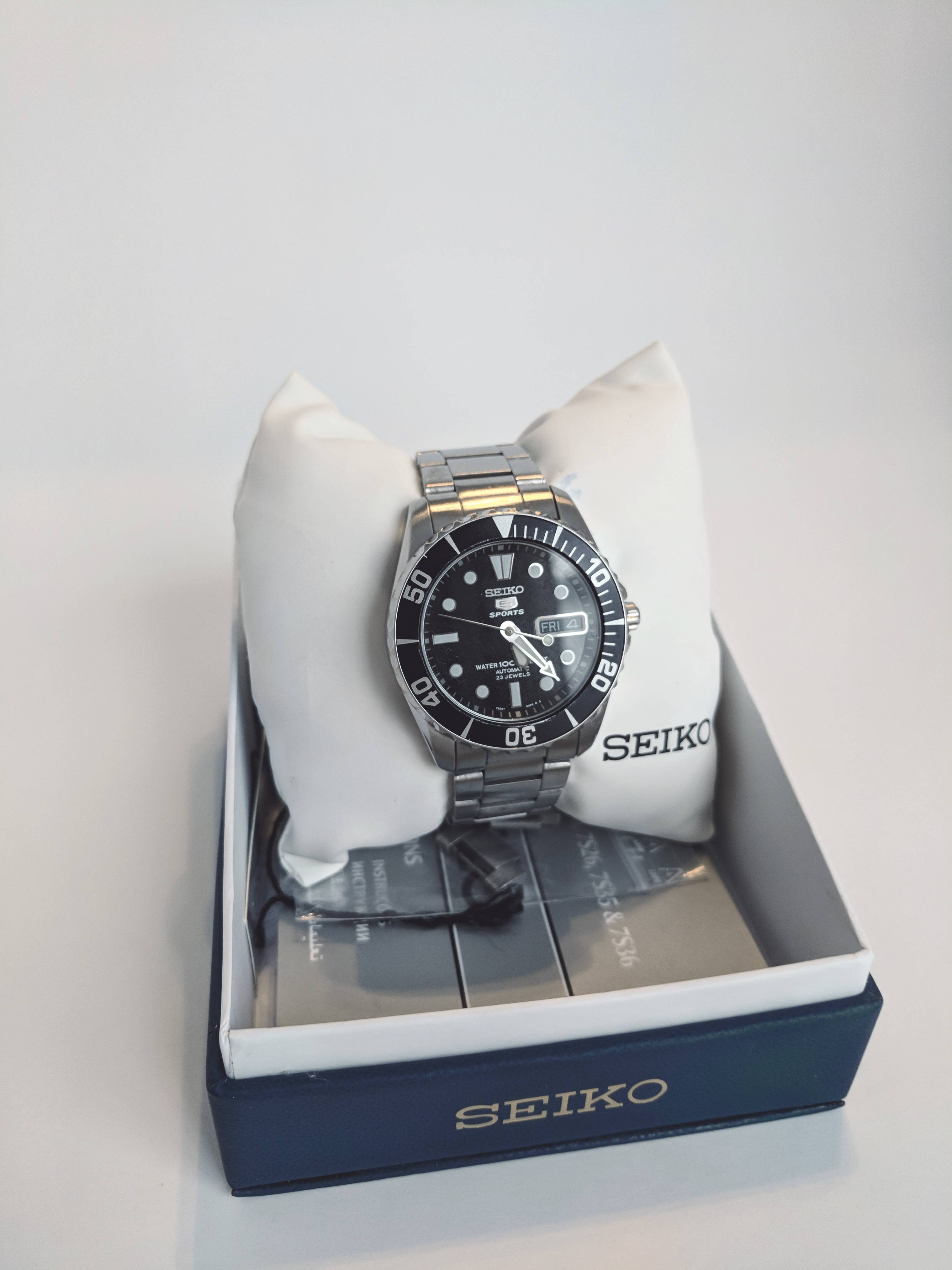WTS] SEIKO SNZF29 WatchCharts