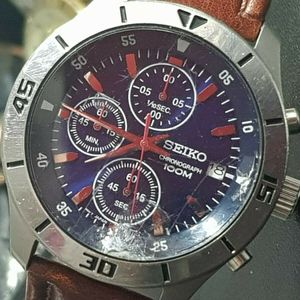 GENTS SEIKO CHRONOGRAPH 4T57-00A0 WORKING | WatchCharts