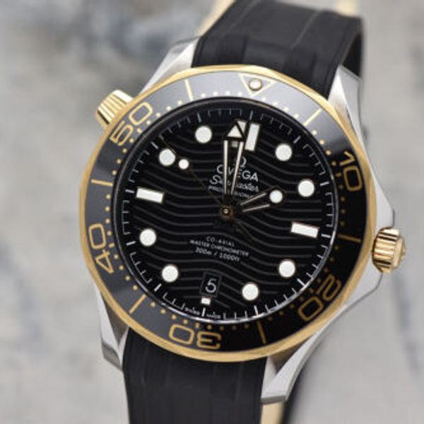 Omega Seamaster Diver 300M Yellow Gold Bezel Cal. 8800 42MM 210.22.42 ...