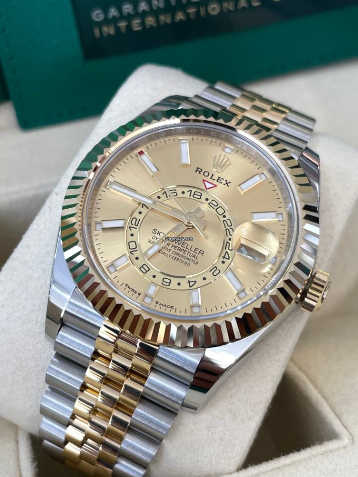 NOV2023 Rolex Skydweller 336933 Champagne Dial Jubilee Bracelet