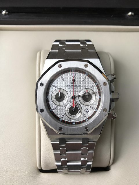 FS Audemars Piguet Royal Oak Chrono 26300 Panda WatchCharts