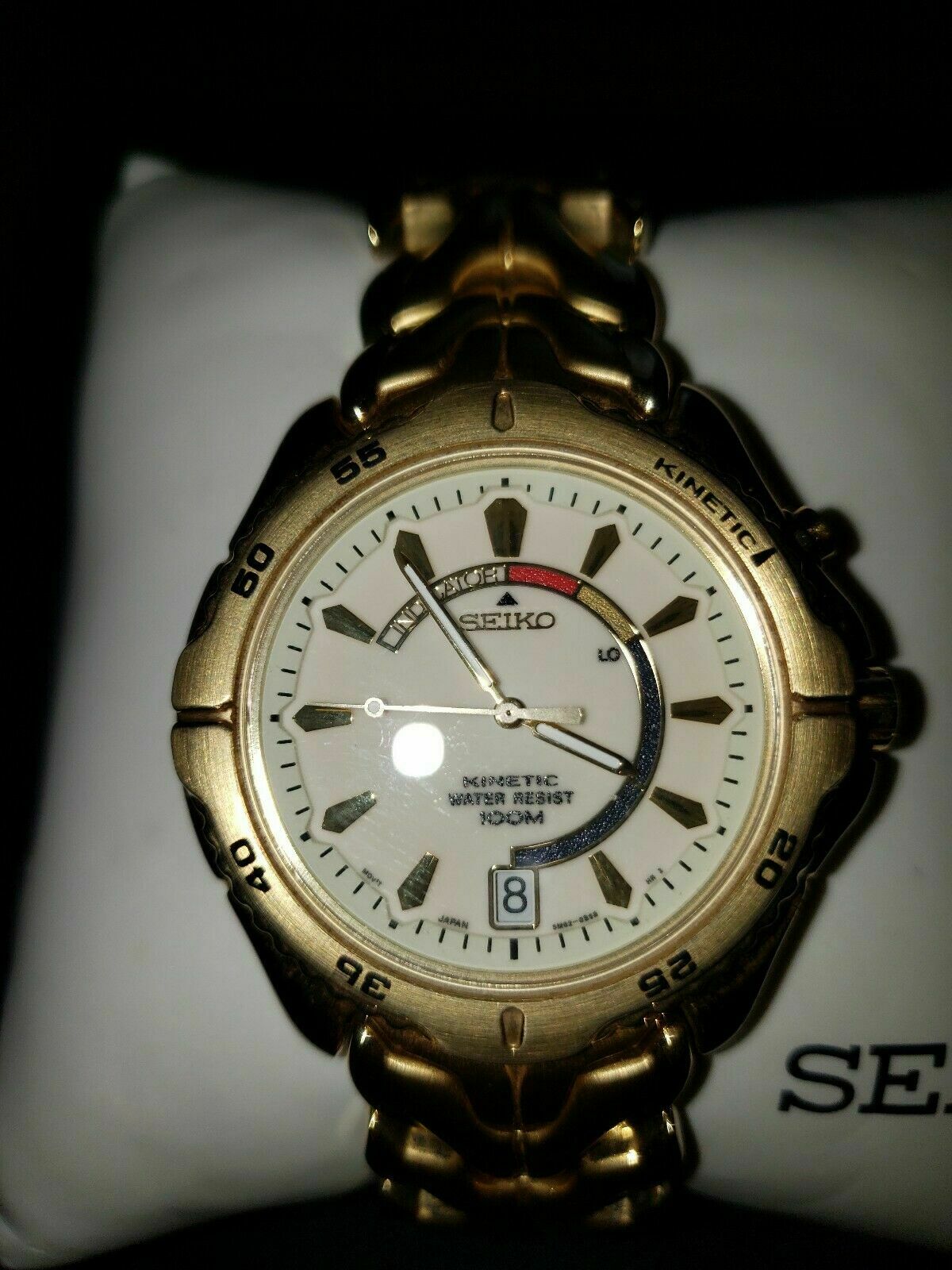 seiko kinetic sports 100 gold