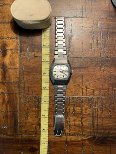 Titoni Cosmo 99 Hi-Beat 36000 Automatic Wrist Watch Titoni Cosmo 99 Hi-Beat 36000 Automatic Wrist Watch