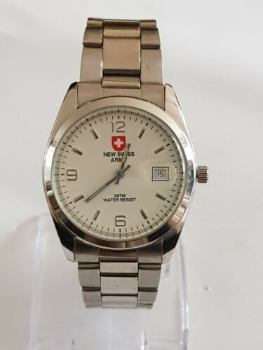 Beautiful New Swiss Army 3ATM Men